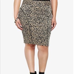 Torrid Leopard Print Pencil Skirt